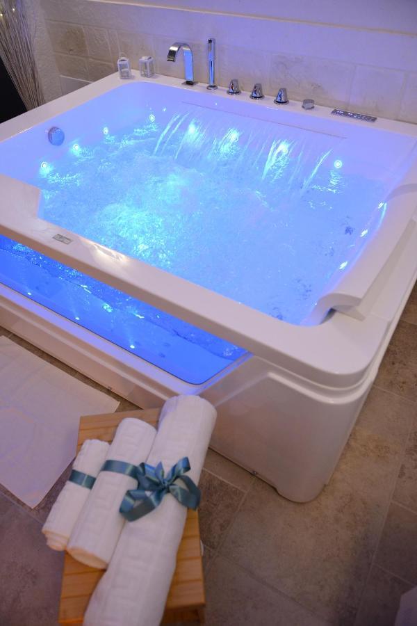 Suite Laurel Spa Con Idromassaggio Fasano Dış mekan fotoğraf