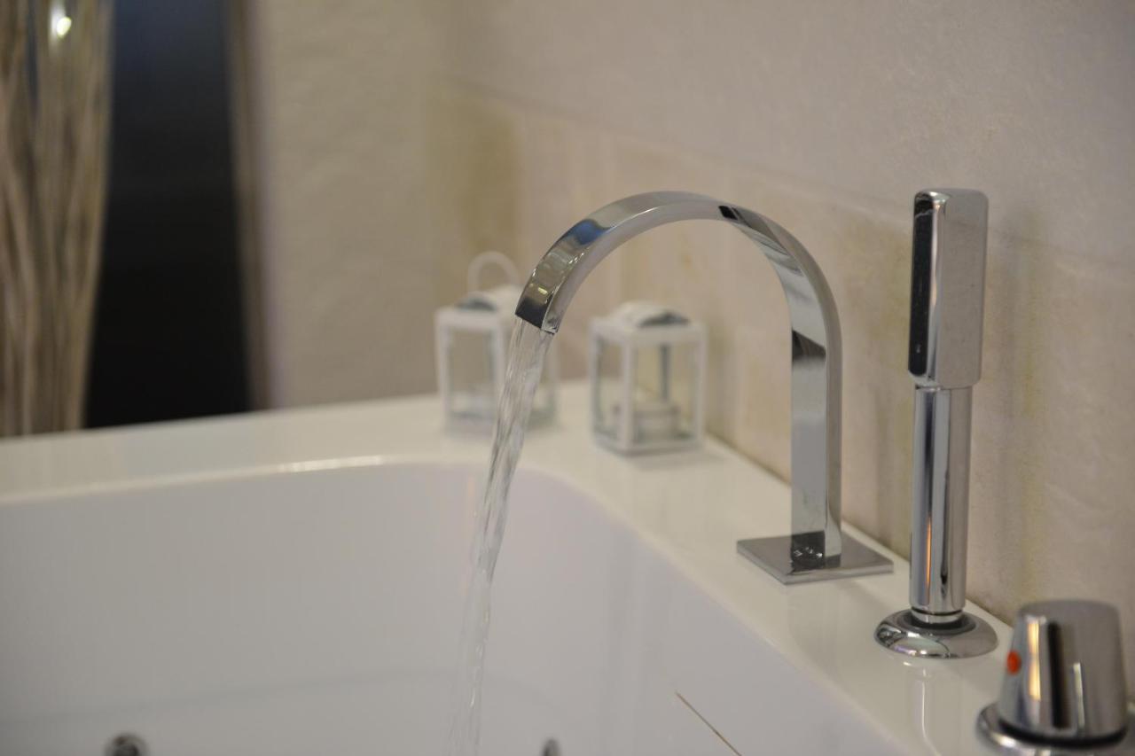 Suite Laurel Spa Con Idromassaggio Fasano Dış mekan fotoğraf